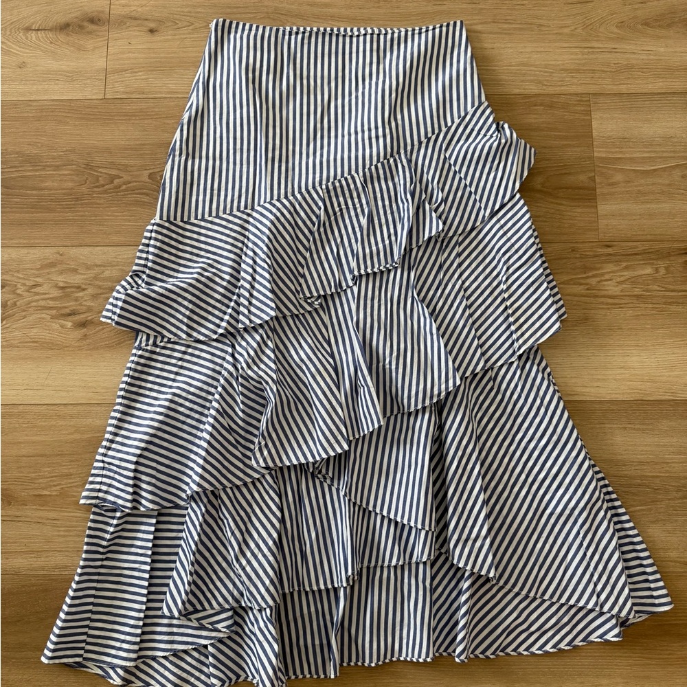 Banana Republic Black and White Tiered Maxi Skirt